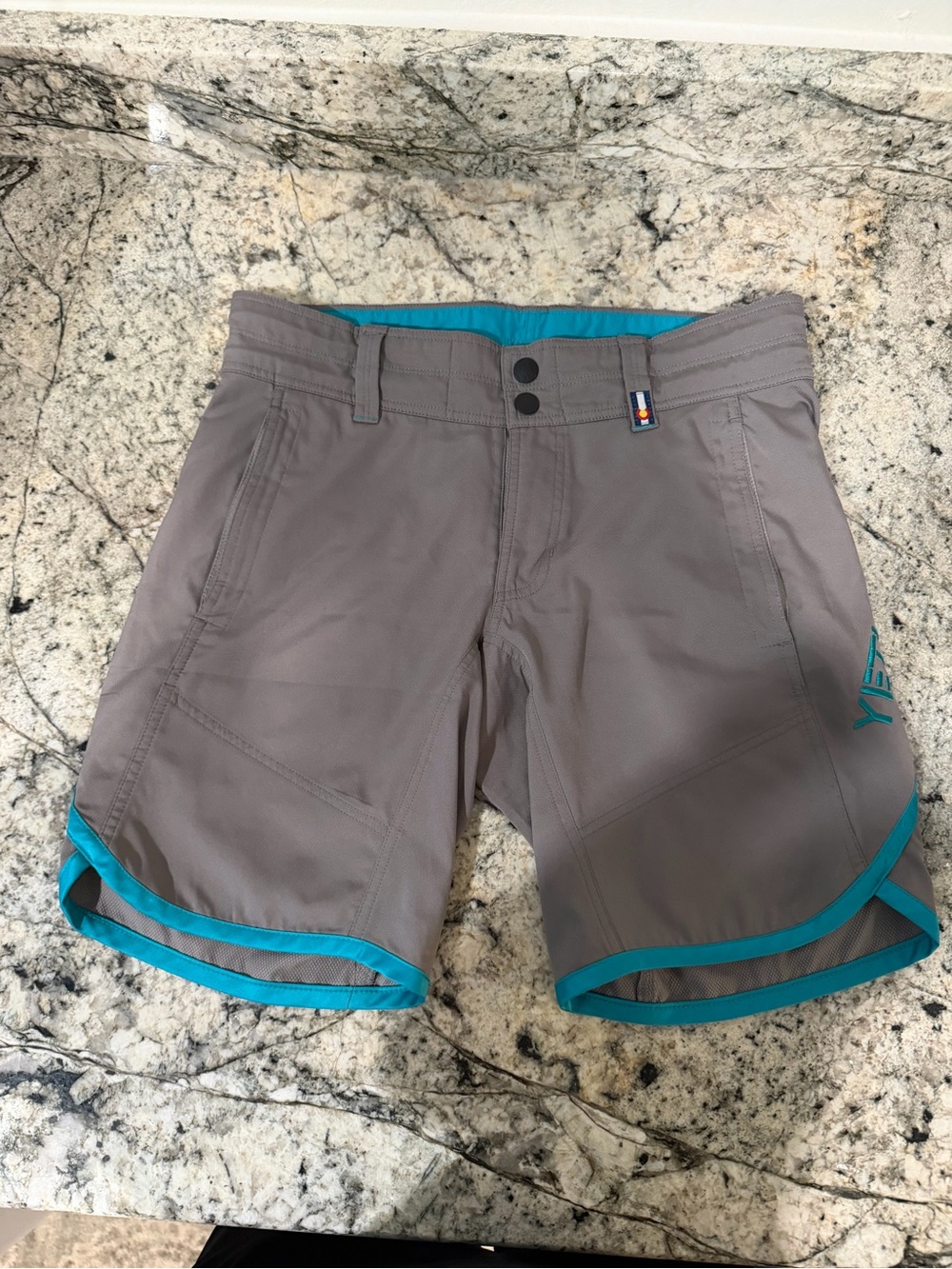 Women's Yeti Bike Shorts size Small
